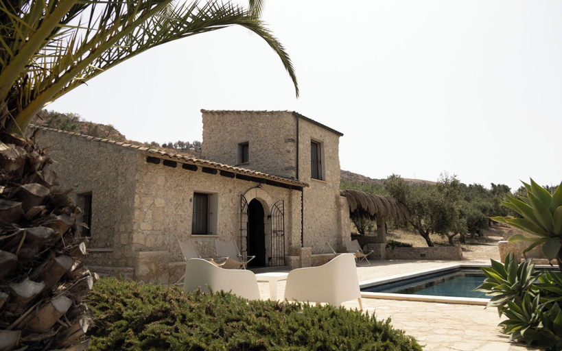 Pool 5, Mandranova Farm, Agrigento