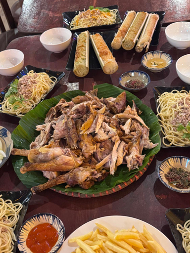Food & Drinks 4, Đong Giang Sky Villa, Đông Giang