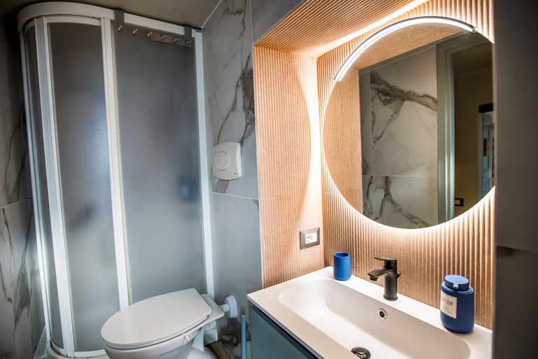 Bathroom 4, Il Giardino di Nesso, Como