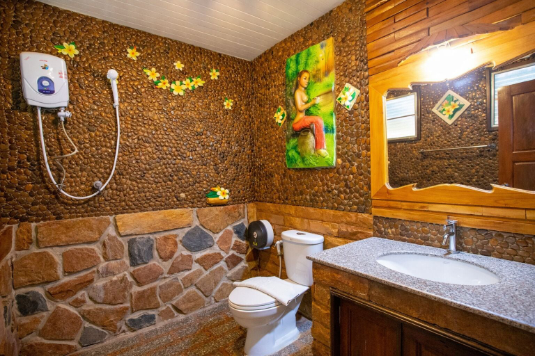 Bathroom 4, Chatsuree Boutique Resort, Ubon Ratchathani, Muang Ubon Ratchatani