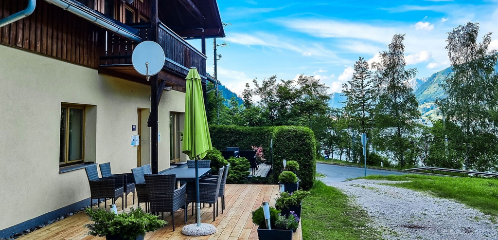Room 3, Lake View Lodges - Terrace, Zell am See