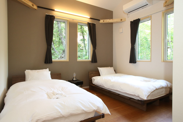 Others 3, White peak cabin, Hakuba
