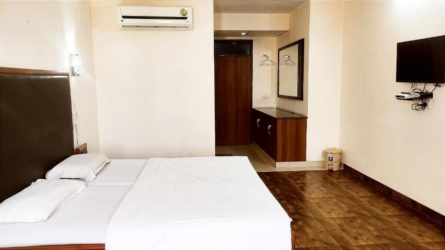 Room 2, HOTEL INTERNATIONAL, Jalandhar