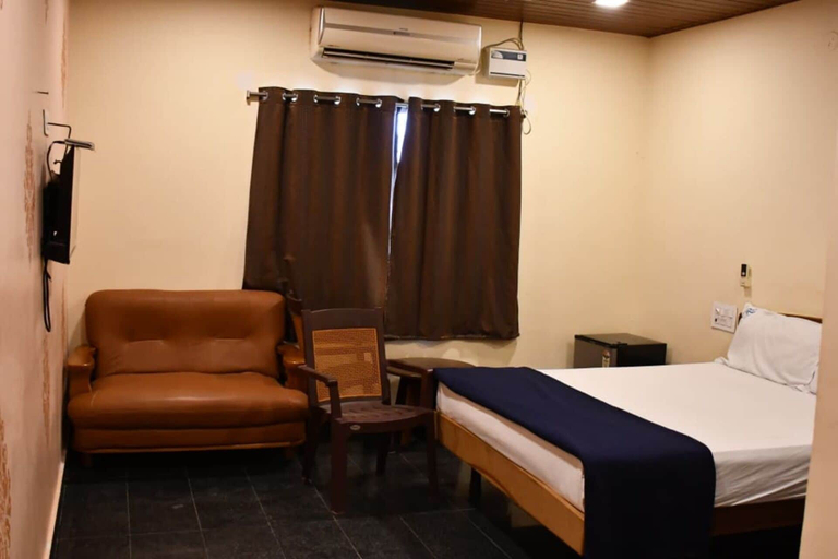 Room 2, Vybhav Residency, Anantapur
