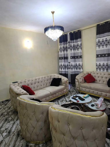 Living area 3, khalifa luxury guest house mbalgong, Mefou et Akono