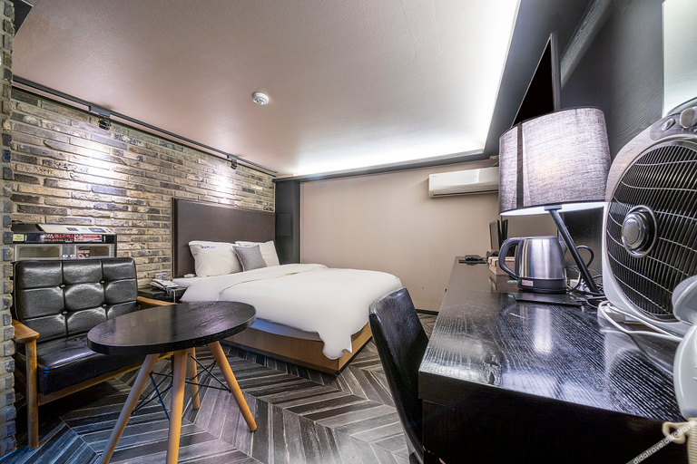Bedroom 4, Boramae Bom branch no. 2, Yeongdeungpo