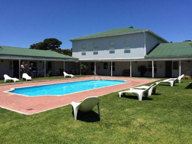 Sport & Beauty, 5 Riverclub Villas, Eden