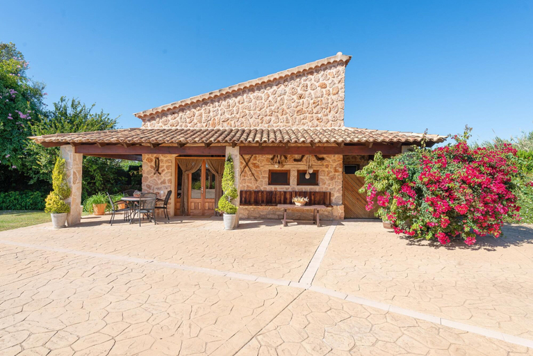 Exterior & Views 2, Finca Contesas in Alc dia, Baleares