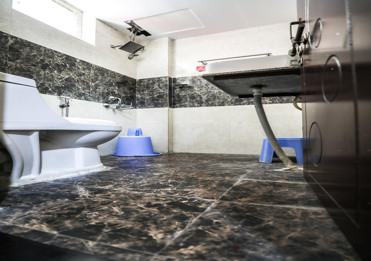 Bathroom 4, Supraja Cyber View Hotel, Hyderabad