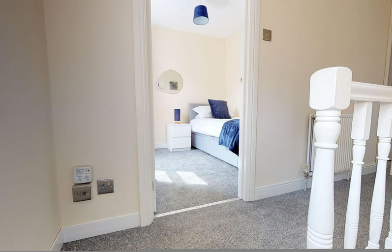 Room 4, Westminster Luxe Stay City View 3BR Bradford, Bradford