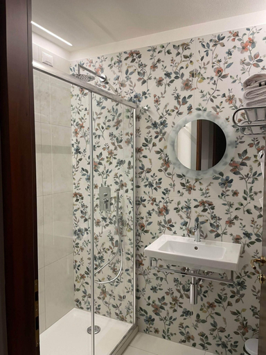 Bathroom 5, Bed and Breakfast Sweet Home, Sondrio