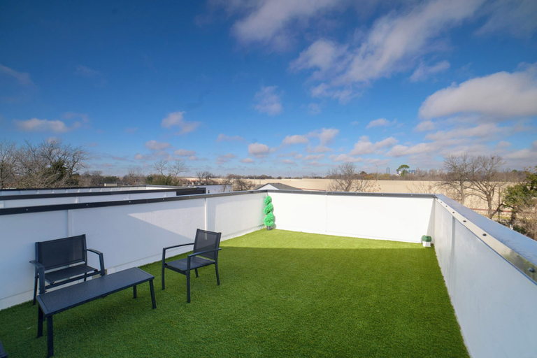 Property grounds 3, House of Tranquility, Dallas