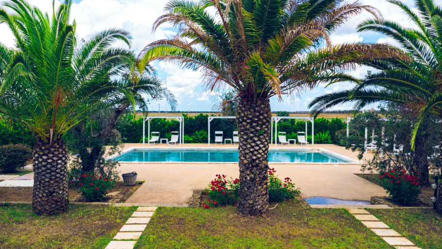 Pool 2, Masseria Tenuta Afra, Lecce