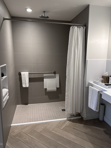 Bathroom 3, ANDAZ OTTAWA BYWARD MARKET, BY HYATT, Ottawa