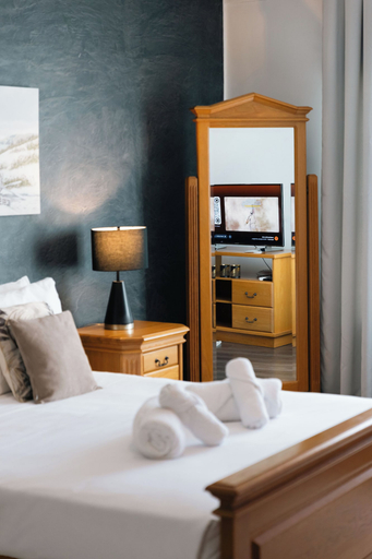 Room 5, Sliema Zara