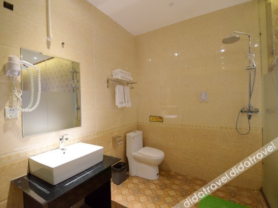 Others 3, Xingyi Tianheng Hotel, Qianxinan Buyei and Miao