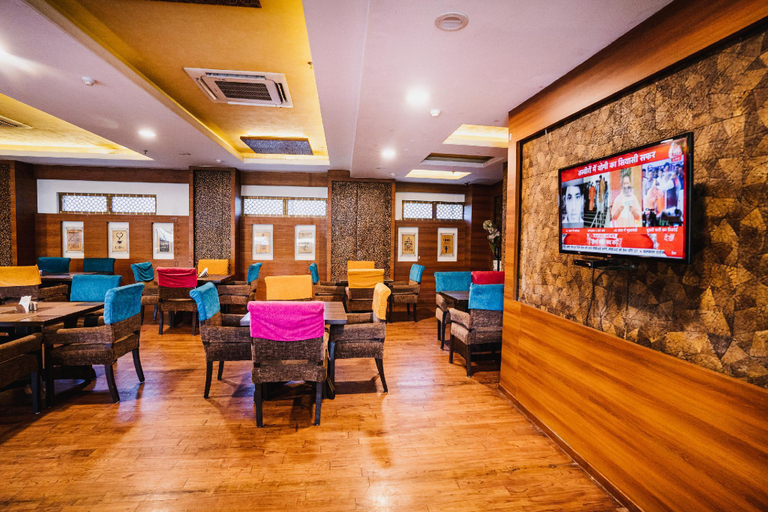 Food & Drinks 5, Turquoise Chandigarh, Chandigarh