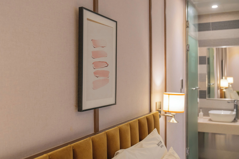 Bedroom 4, Hotel Button, Jung