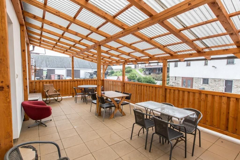Outdoor dining 2, Bedrč Penzion a Apartma, Benešov