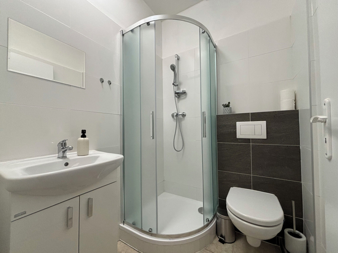 Bathroom 2, Apartmány Plzeň Zborovská, Plzeň