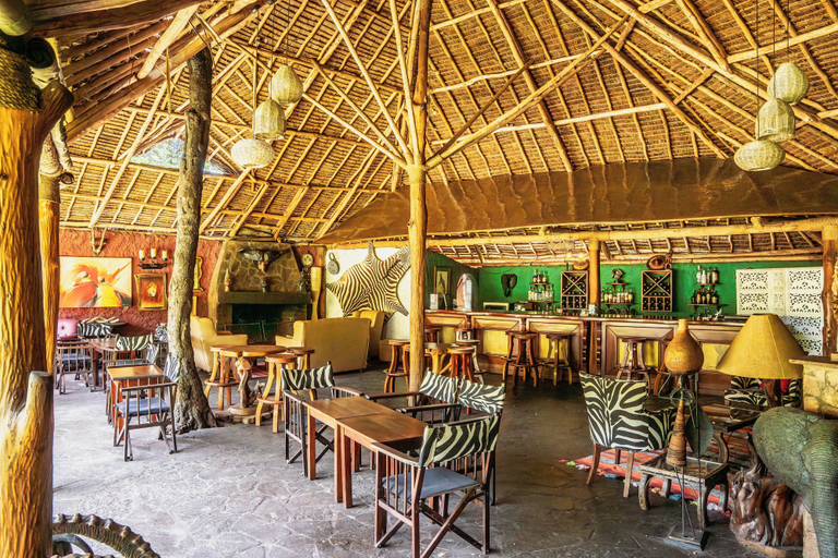 Dining 3, Exploreans Mara River Camp, Kilgoris