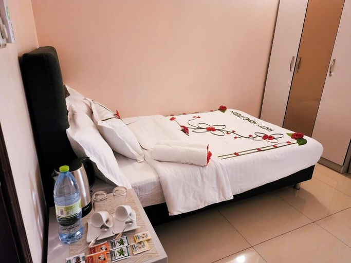 Bedroom 2, Reef Guest House, Malé