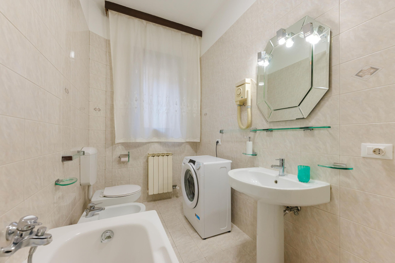 Bathroom 3, Casa Tatiana, Venezia