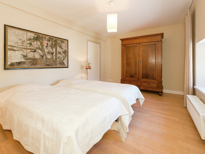 Bedroom 3, Sprimont Sauna & Garden Stay, Liège