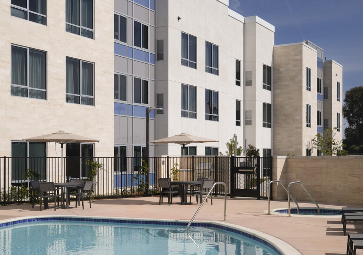 Sport & Beauty 5, Residence Inn by Marriott Ventura Beach, Ventura