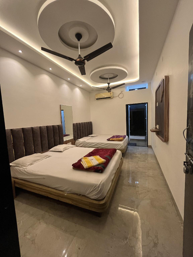 Bedroom, Hotel Shrinathji Omkareswar , East Nimar