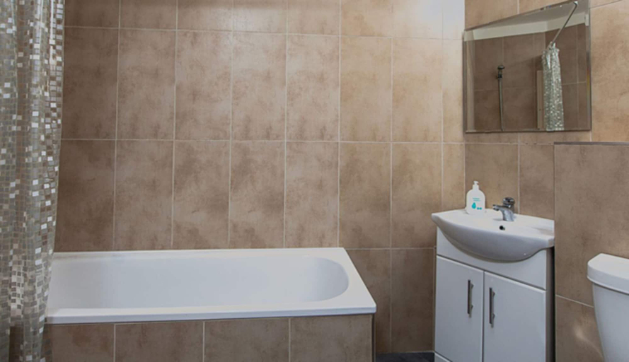 Bathroom, Twin Ensuite Bedroom at Rathbone place, London