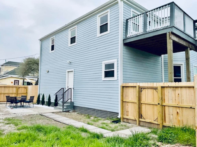 Exterior 5, Coastal Cove Near Beach, Galveston