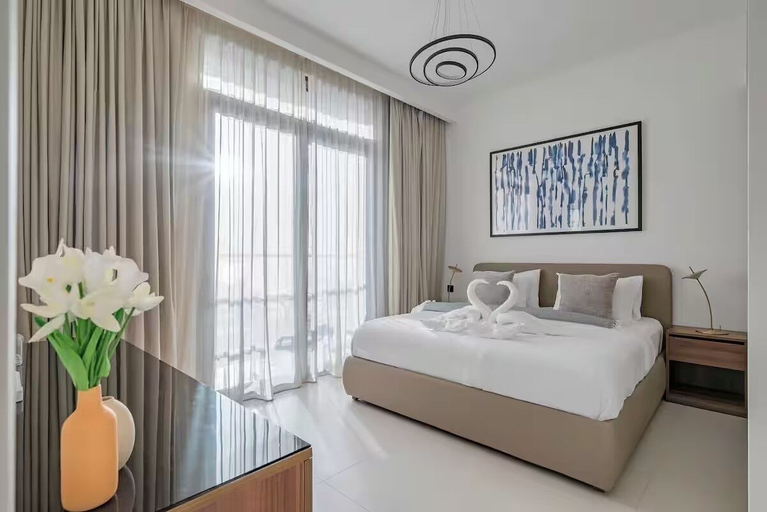 Room 2, 5 Star Palm View Private Beach 1BR, Dubai