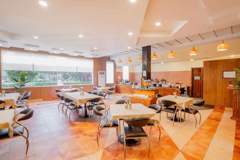 Food & Drinks, Shri Radha Brij Vasundhara Resort & Spa, Mathura