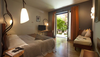 Others 4, Hotel Langhe, Cuneo
