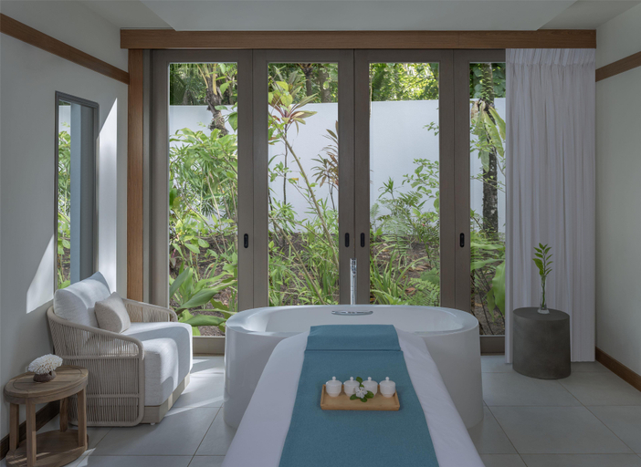 Sports and Entertainment 2, Avani+ Barbarons Seychelles