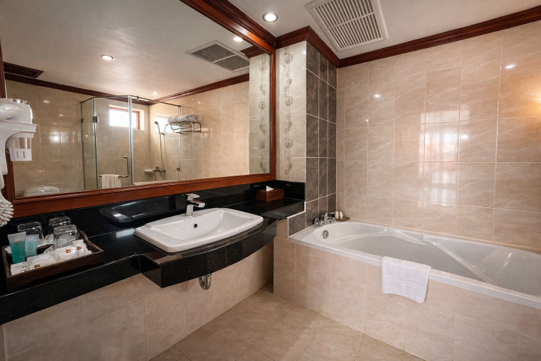 Bathroom 5, Cheathata CTS Hotel Siem Reap, Siem Reap