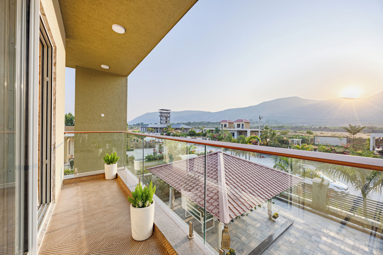 Terrace/patio 4, ELIVAAS Heaven in Hills Mountara 3BHK, Udaipur