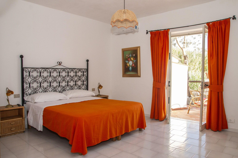 Bedroom 3, Hotel Punto Azzurro Adult Only, Napoli