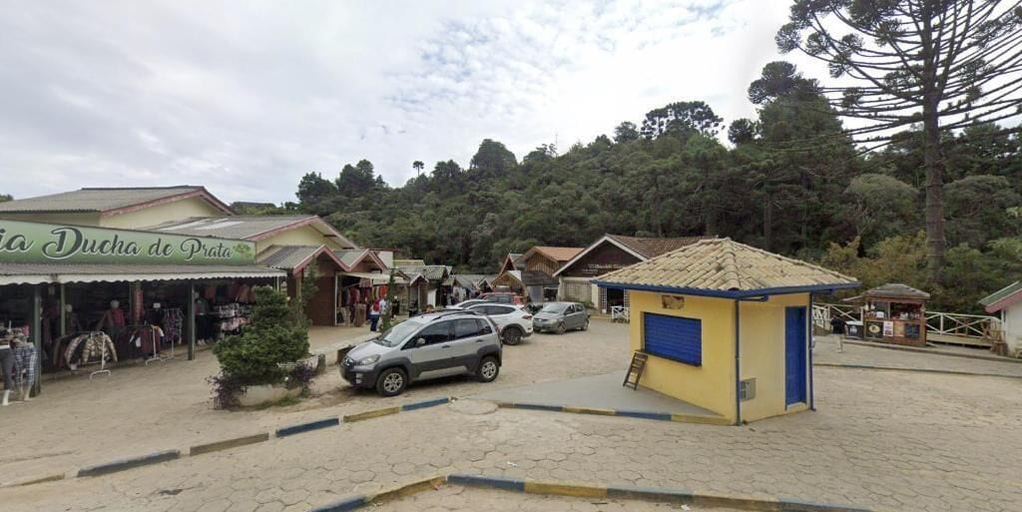 Parking, Gueshouse di Paolo by Concavus, Campo Limpo Paulista