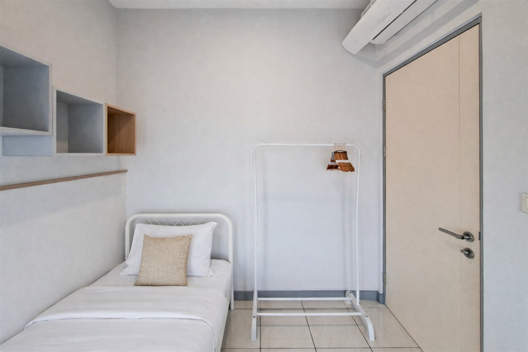 Bedroom 4, Comfortable and Nice 2BR at Apartment M-Town Residence By Travelio, Tangerang