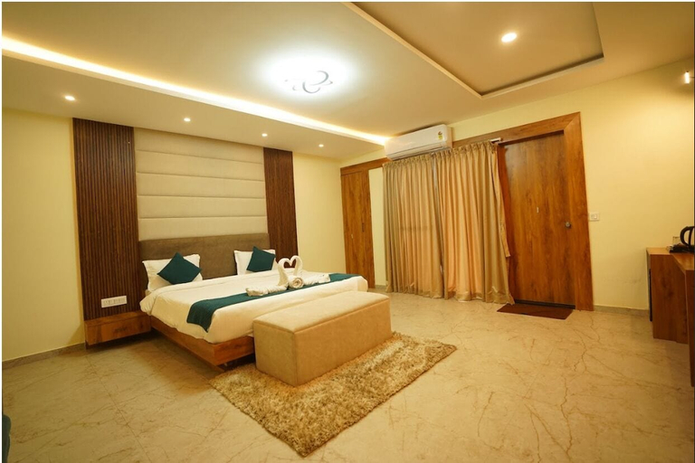 Room 4, Blue Lagoon Inn Resort, Mysore