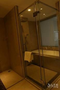 Others 3, Prostoy Hotel, Chengdu