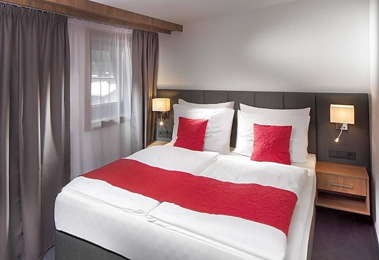 Bedroom 3, Familien Und Sporthotel Hohlenstein, Schwaz