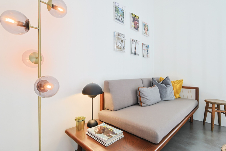 Room 4, 221 Le Bella in Cannes, Alpes-Maritimes