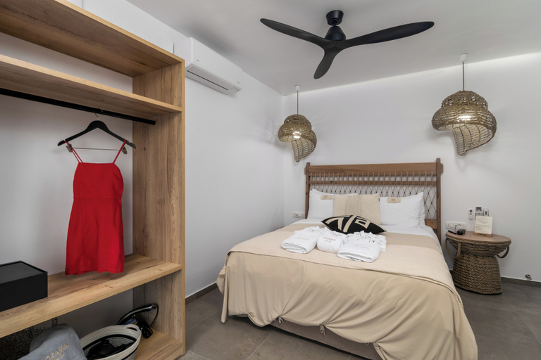 Bedroom 2, Orama Milos, South Aegean