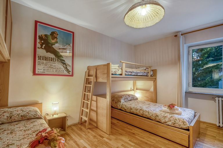 Room 3, Appartamento Gran Roc few Steps From Ski, Torino