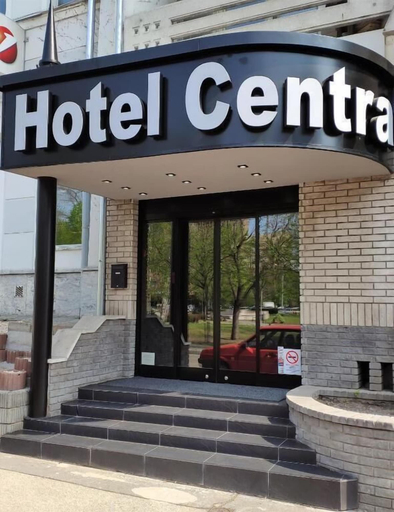 Exterior & Views 2, Central Passage Hotel, Kecskemét