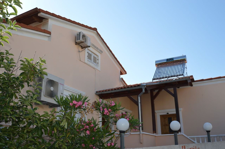 Exterior & Views 2, Apartments Goga, Mali Lošinj
