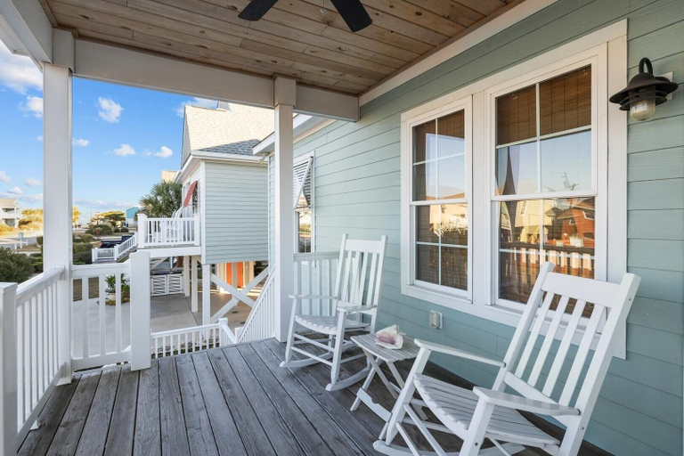 Terrace/patio 3, Night N Gale 4 Bedroom Home by RedAwning, Carteret